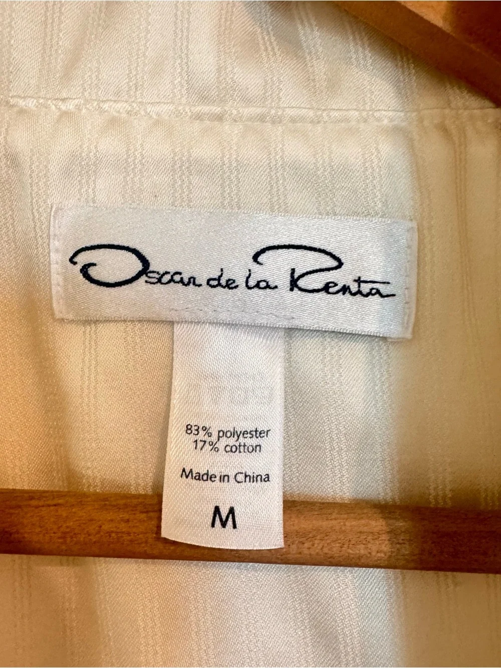 VTG Oscar De La Renta White Satin Stripe Floral Embroidered Robe Tie Waist Sz M